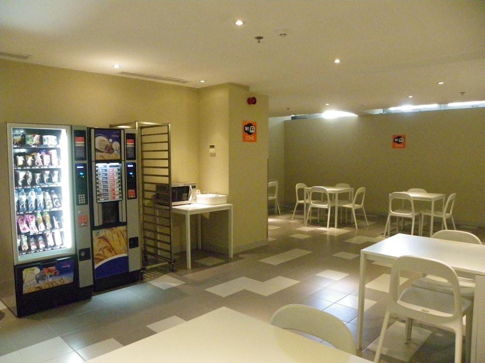 Istay Hotel Porto Centro Extérieur photo